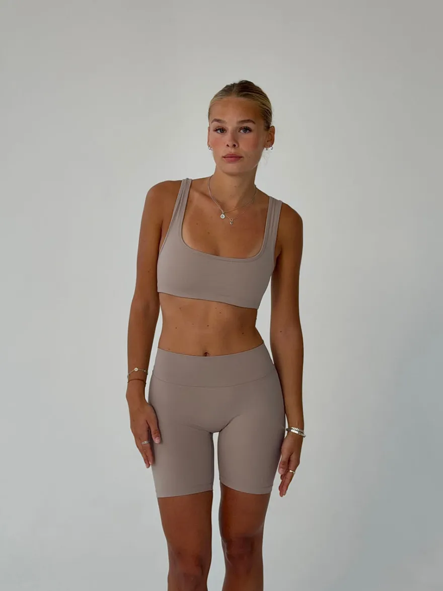 Design By Si Plaza sports bra - Ash Discount