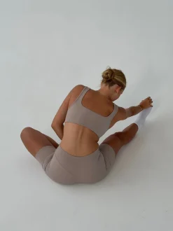 Design By Si Plaza sports bra - Ash Discount
