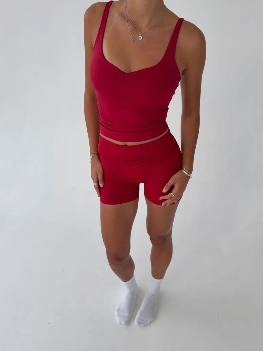 Design By Si Prosper tank top - Cherry Best