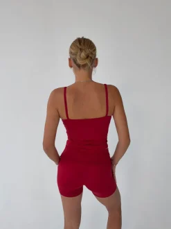 Design By Si Prosper tank top - Cherry Best