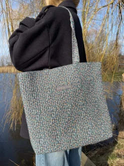 Design By Si Rhodes net med blomster - navy/grøn