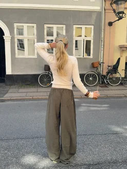 Design By Si Samantha bukser med stribe detaljer - Kaki Clearance