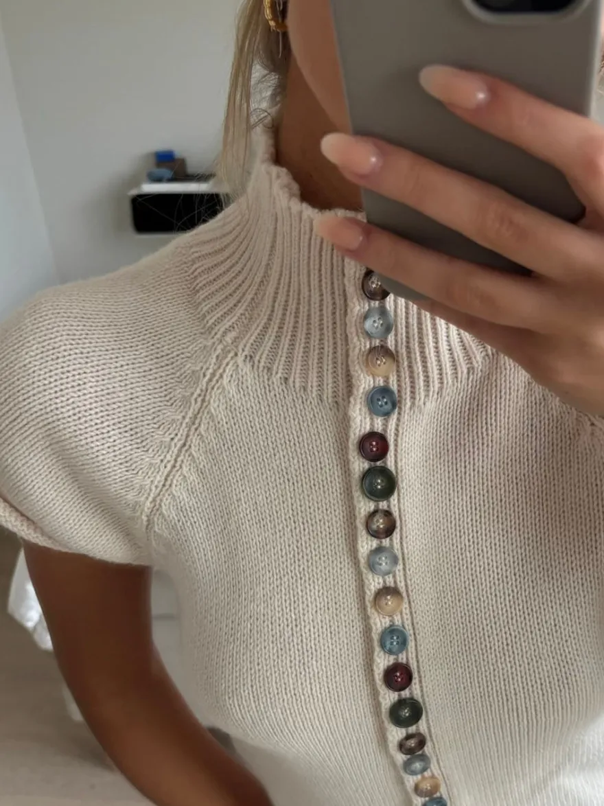 Design By Si Scandivv kortærmet strik med knapper - Beige/off white Online