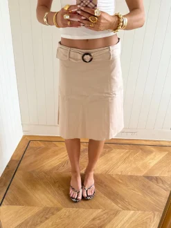 Design By Si Scandivv nederdel med bælte - Beige Clearance