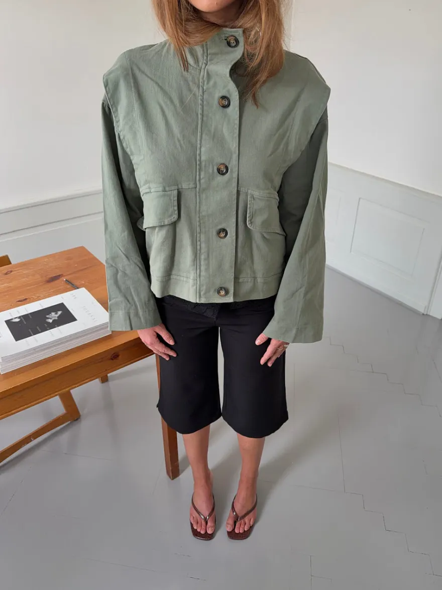 Design By Si Seraphine jakke - Kaki Best