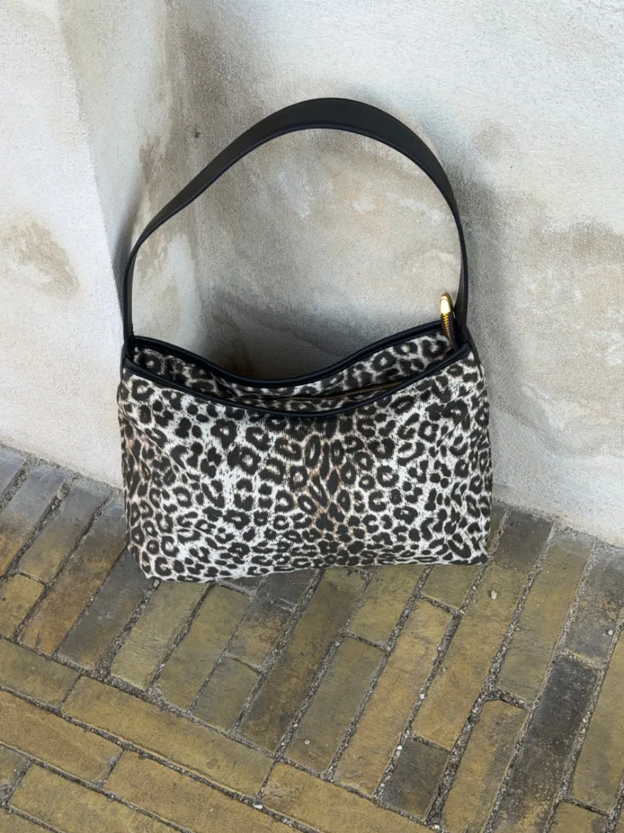 Design By Si Singapore taske - Leopard Clearance