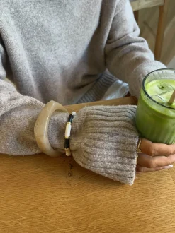 Design By Si Sola armbånd med striber - Sort/hvid New