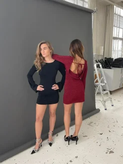 Design By Si Solange glitterkjole med åben ryg - Sort Online