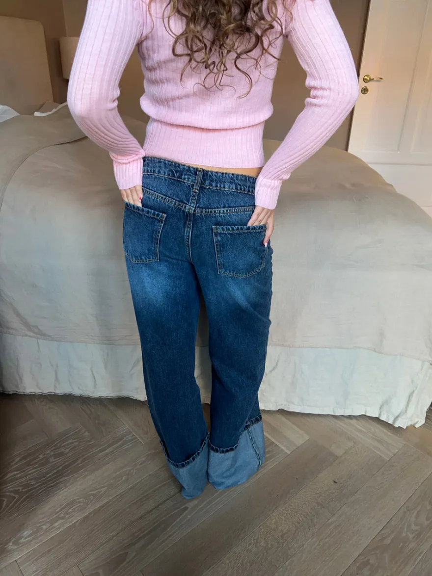 Design By Si Sonya jeans med opsmøg - Blå denim Clearance