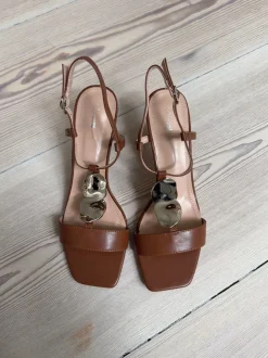 Design By Si Spania hæle med sølvdetaljer - Brun Discount