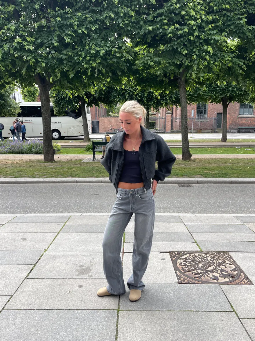 Design By Si Star jeans med kaki stjerner - Grå