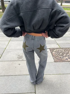 Design By Si Star jeans med kaki stjerner - Grå