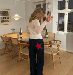 Design By Si Star jeans med rød stjerne - Mørk denim Sale