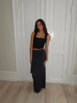 Design By Si Stella maxinederdel med bindebånd - Mørkegrå Clearance