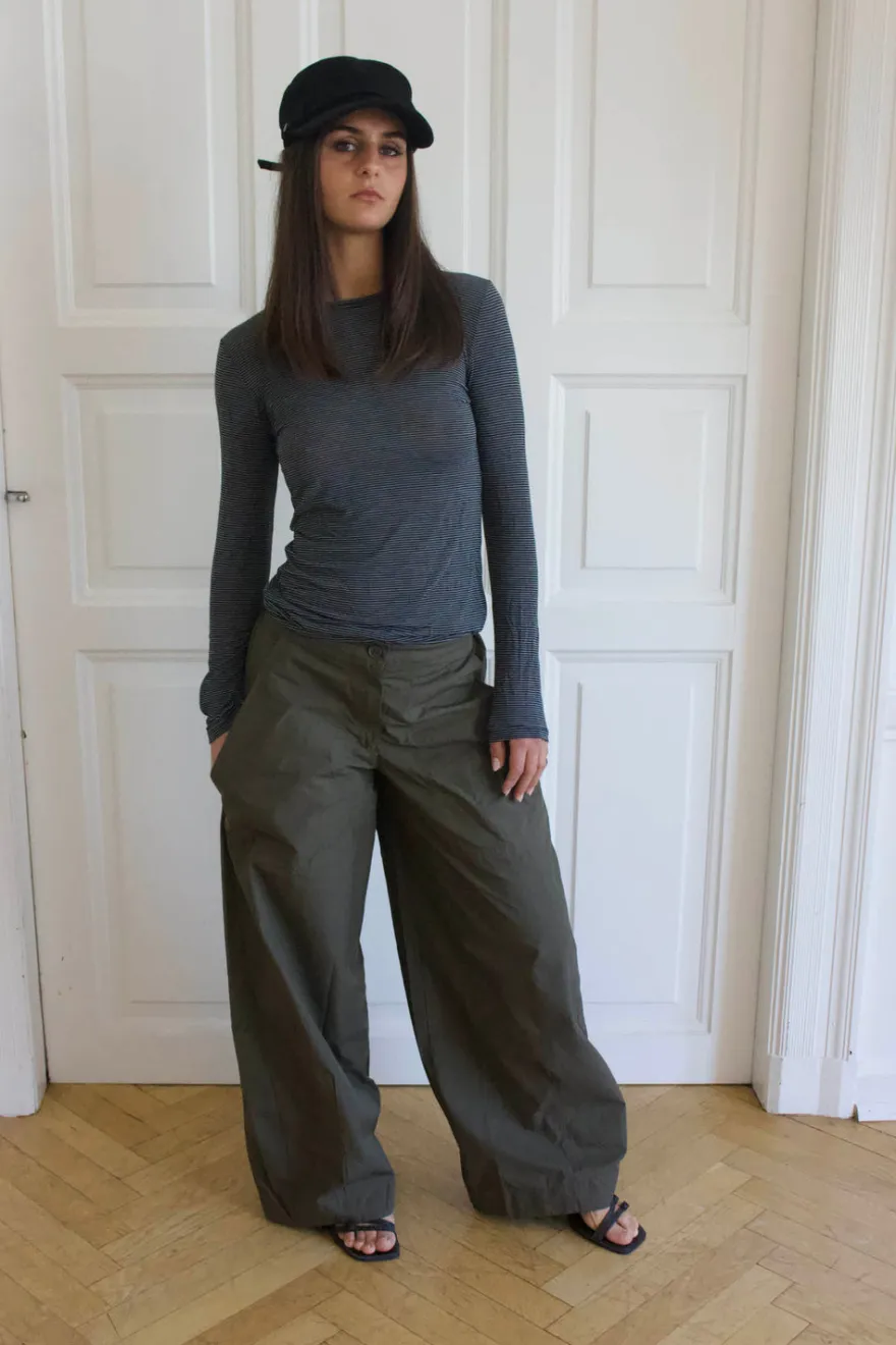 Design By Si Suzy bluse med striber - Sort og grå