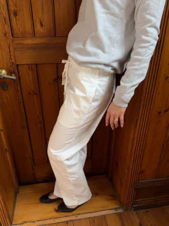 Design By Si Thora løse bukser - Off white Hot