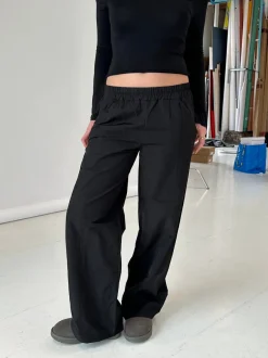 Design By Si Tiff trackpants - Sort Outlet