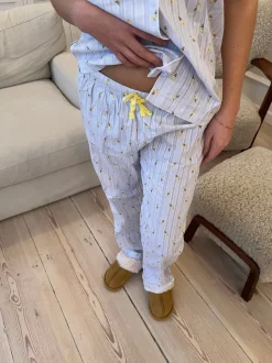 Design By Si Tinna pyjamas sæt med isvafler - Blå/hvid Sale