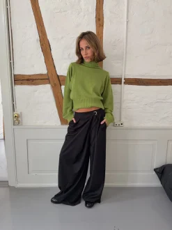 Design By Si Trina suitbukser med spændedetalje - Sort Best