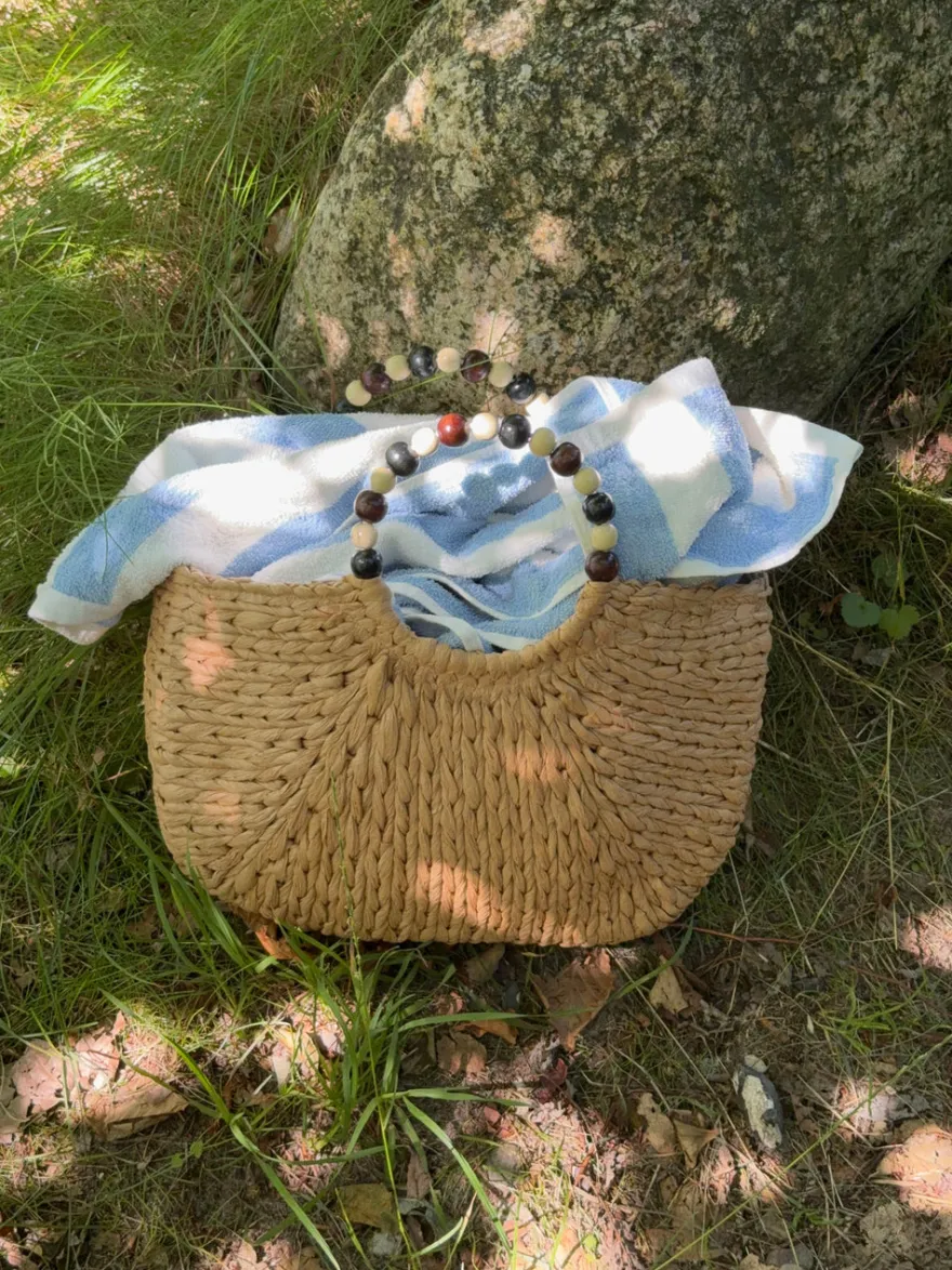 Design By Si Trissino flettet taske med perlehang - Beige/sort Best