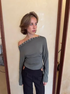 Design By Si Ukana bluse med knapper - Kaki Online