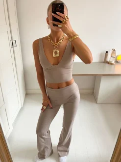 Design By Si Ultimate v-neck top - Ash Sale