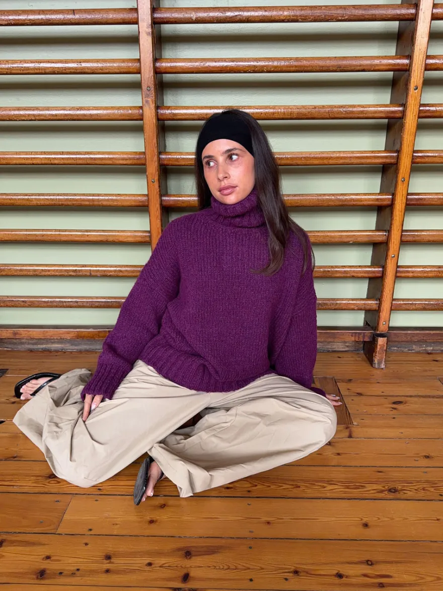 Design By Si Valdamara oversized striktrøje med turtleneck - Lilla