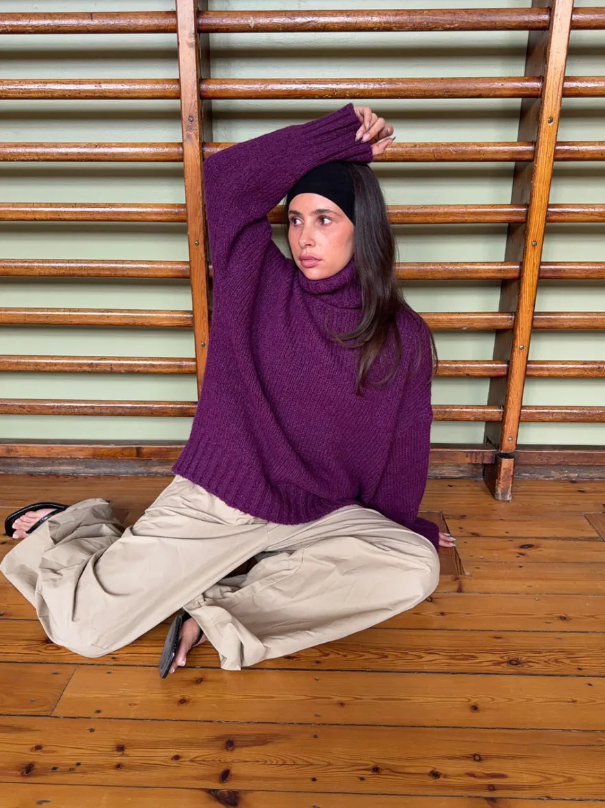 Design By Si Valdamara oversized striktrøje med turtleneck - Lilla