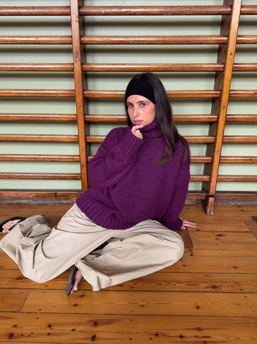 Design By Si Valdamara oversized striktrøje med turtleneck - Lilla