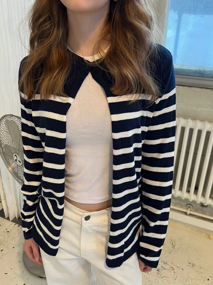 Design By Si Xenia cardigan med striber - Navy/hvid Outlet