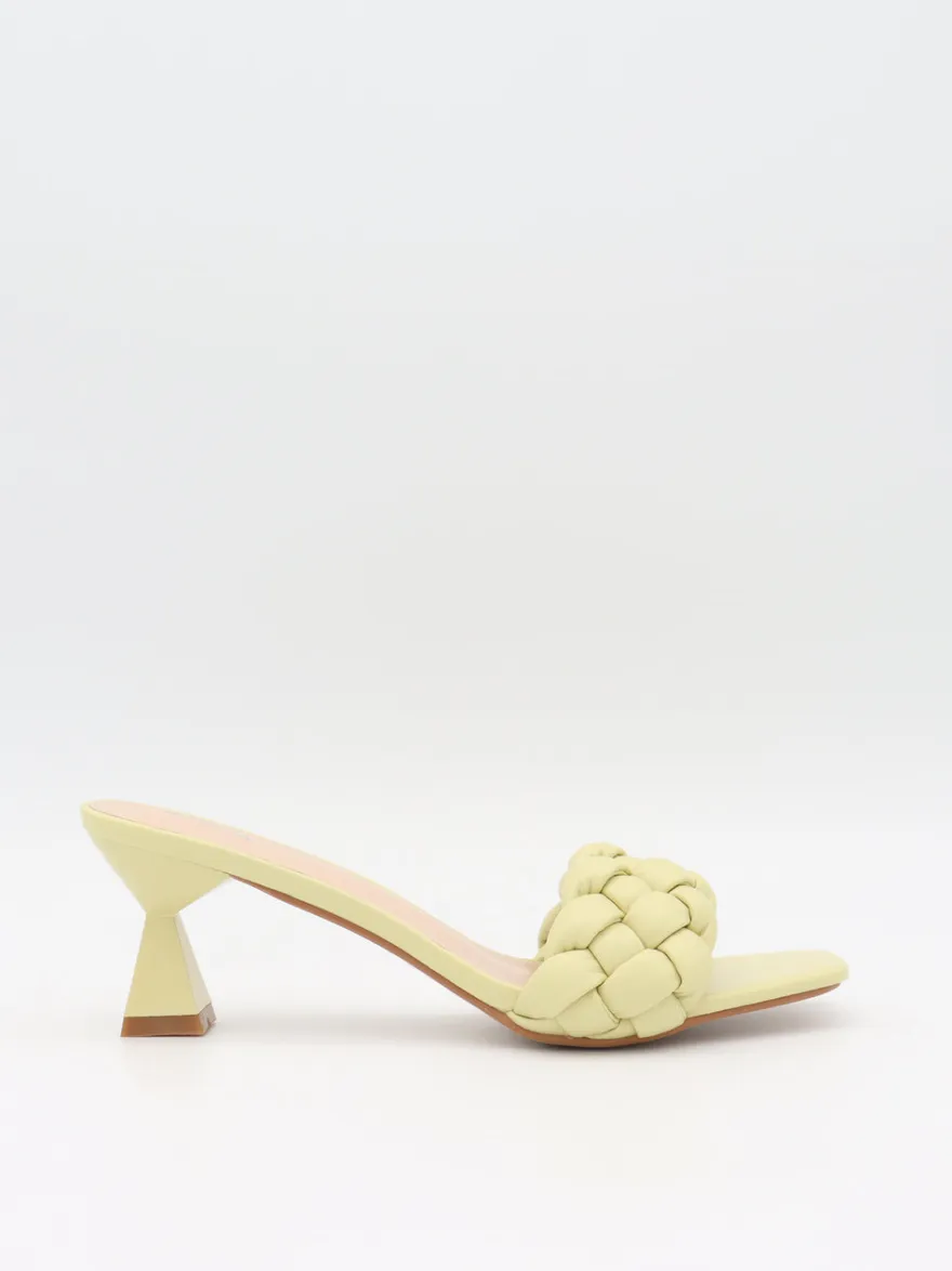 Design By Si Yasmin mules med flet - Lysegul Best