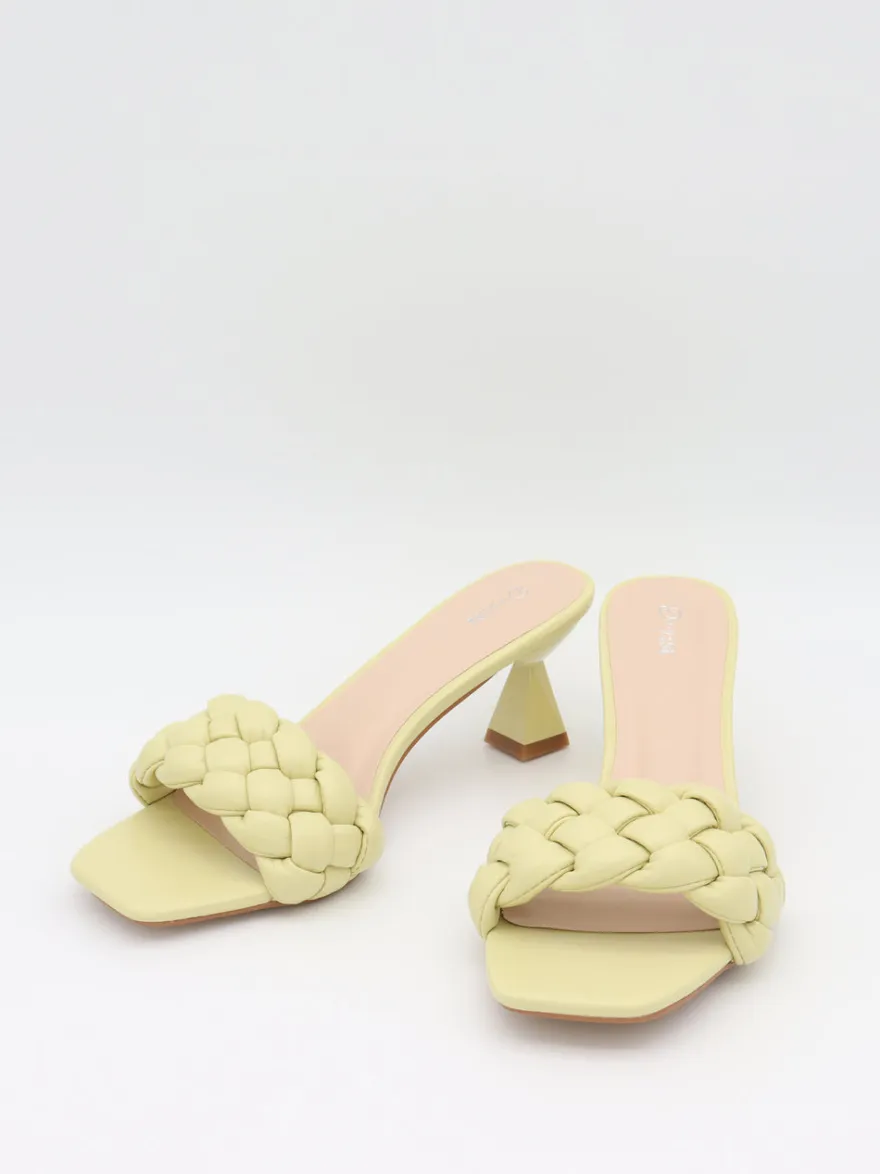 Design By Si Yasmin mules med flet - Lysegul Best